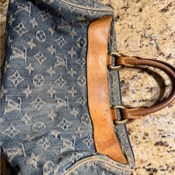 Louis Vuitton Blue and Brown Shoulder Bag with Monogram - Picture 3 of 16